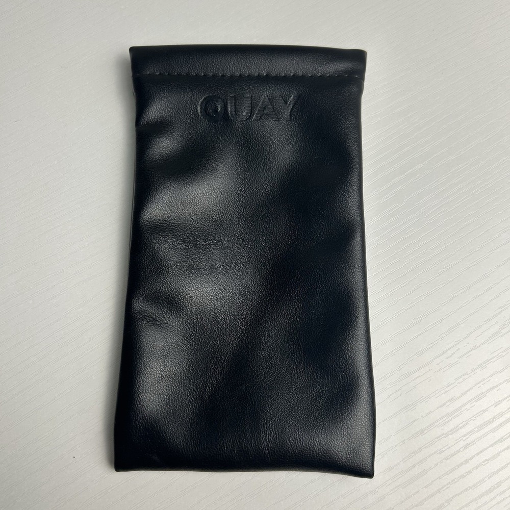 Quay Black  Sunglass Case Pouch - Excellent Condition